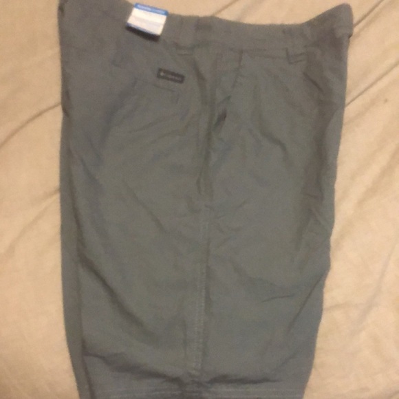 Columbia shorts size 30/40 grey - Picture 2 of 4